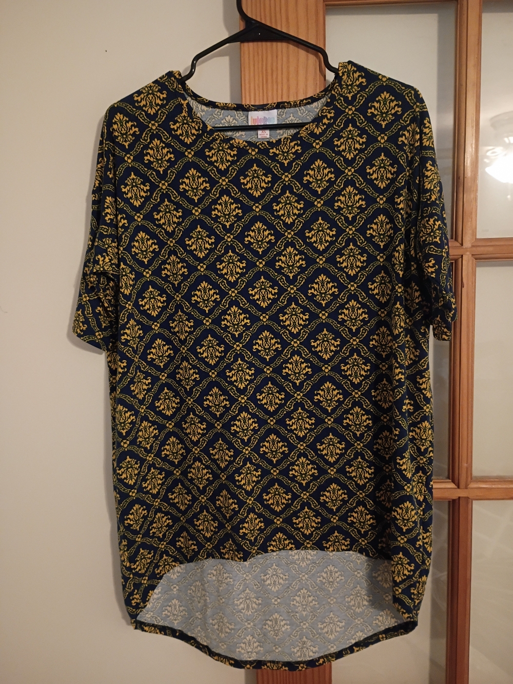 LuLaRoe Navy and Mustard Damask Short Sleeve Tunic
